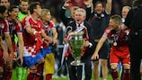 Jupp Heynckes celebra la victoria en la UEFA Champions League en 2013