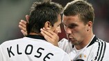 Miroslav Klose y Lukas Podolski se podrían enfrentar en Estambul