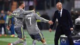 Cristiano Ronaldo a foncé vers son entraîneur après l'ouverture du score