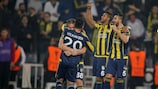 O Fenerbahçe bateu o Lokomotiv Moscovo por 2-0 na primeira mão