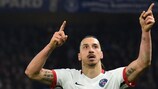 Zlatan Ibrahimović celebra su gol contra el Chelsea