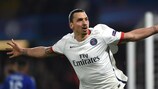 Zlatan Ibrahimović foi decisivo na passagem do Paris aos quartos-de-final