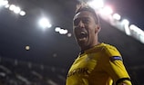 Pierre-Emerick Aubameyang celebra mais um golo pelo Dortmund