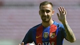 Paco Alcácer, nuovo acquisto del Barcellona, viene presentato al Camp Nou