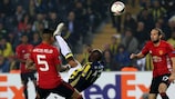 Moussa Sow marca o espectacular golo de abertura ao United