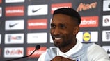 Jermain Defoe feiert mit 34 Jahren seine Rückkehr ins englische Nationalteam