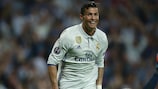 Cristiano Ronaldo celebra su gol 100 en la UEFA Champions League