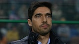Abel Ferreira cumpre castigo e não vai estar no banco a orientar o Braga na Bulgária, mas garante confiar nos seus jogadores