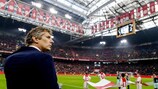 Edwin van der Sar é o director-geral do Ajax