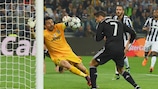 Ronaldo heads past Buffon in the 2013/14 group stage