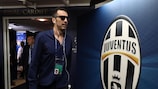 Gianluigi Buffon arrives at the stadium prior to the UEFA Champions League final against Real Madrid