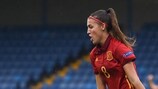 Spain edge Scotland to set up Netherlands semi-final