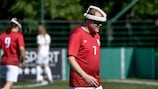 "Fußball gibt Freiheit": Blinder Fußballer aus Ungarn glänzt bei UEFA-Kampagne #EqualGame