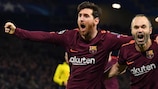 Lionel Messi celebra su gol de la ida con Andrés Iniesta
