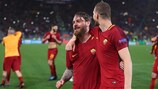 Daniele De Rossi and Edin Džeko celebrate Roma's progress