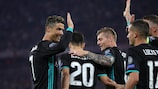 Il Real Madrid festeggia la rete decisiva di Marco Asensio nella gara di Monaco