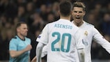 Cristiano Ronaldo (Real Madrid) celebra el pase con Asensio