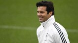 Santiago Solari overseeing his first Real Madrid training session
