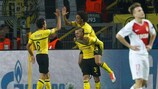 Jacob Bruun Larsen (au centre) après son but pour Dortmund face à Monaco