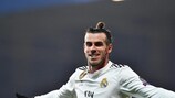 Gareth Bale celebrates Real Madrid's fourth at Plzeň