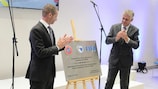 Aleksander Čeferin und Elvedin Begić nach der Eröffnung des neuen NFSBiH-Sitzes.