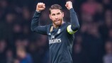 Sergio Ramos célèbre la victoire du Real à Amsterdam