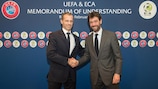 УЕФА и АЕК подписали новый Меморандум о взаимопонимании
