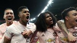 Manchester United jubelt nach der Überraschung in Paris