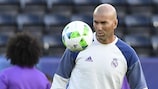 Zinédine Zidane in allenamento in vista della Supercoppa UEFA della passata stagione