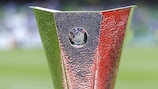 Le trophée de l'UEFA Europa League