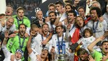 O Real Madrid ergueu o troféu