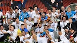 Los jugadores del Sevilla celebran el título de Basilea