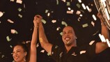 Ronaldinho backs Barcelona on Trophy Tour