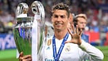 Cristiano Ronaldo celebra o seu quinto título europeu de clubes