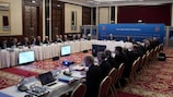 O Comité Executivo da UEFA na sua reunião em Kiev, em Junho