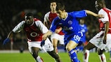 Joe Cole in action against Arsenal in the 2003/04 UEFA Champions League quarter-finals