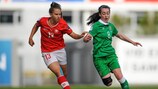Switzerland's Naomi Mégroz competes with Republic of Ireland's Roma McLaughlin