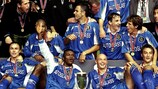 Chelsea a remporté la Super Coupe de l'UEFA en 1998