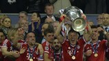 O Bayern festeja o triunfo na UEFA Champions League, em Wembley
