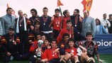 Iker Casillas (unten rechts) feiert Spaniens Sieg 1997 mit der U16