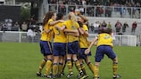 Sweden celebrate beating France 3-2