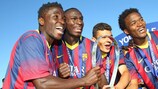 Barcelona feiert den Gewinn der allerersten UEFA Youth League