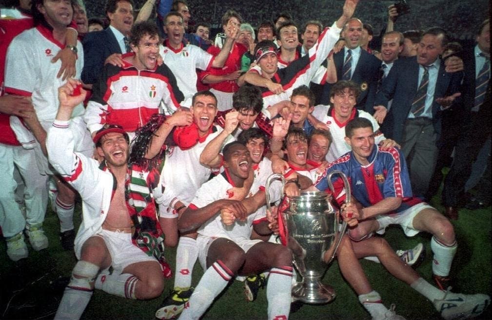 1993/94: Massaro leads Milan rout 