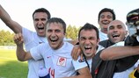 Match-winner Muhittin Çetinkaya and team-mates celebrate after Ankara's win