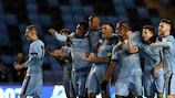 Los jugadores del Manchester City celebran su victoria