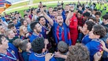 Barcelona feiert seinen zweiten Titelgewinn