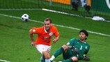 Wesley Sneijder festeja a obtenção do segundo golo da Holanda