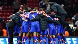 Радость хорватских футболистов после финального свистка