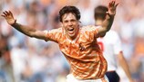 ¿Cuantos puntos le daría al gol de Marco van Basten en 1988?