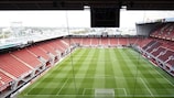 O FC Twente Stadium, em Enschede é um dos locais propostos
